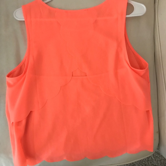 New!! The Impeccable Pig Scalloped tank - Picture 3 of 3